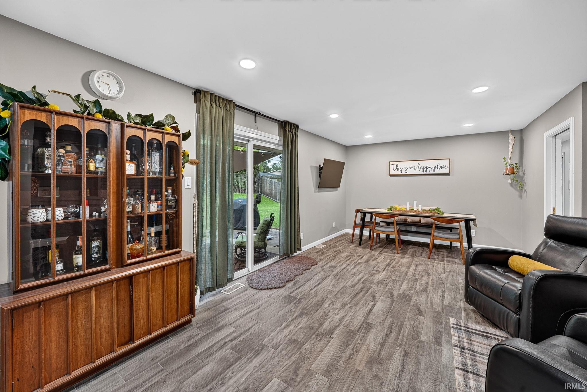 1024 E Eckman Street South Bend IN 46614
