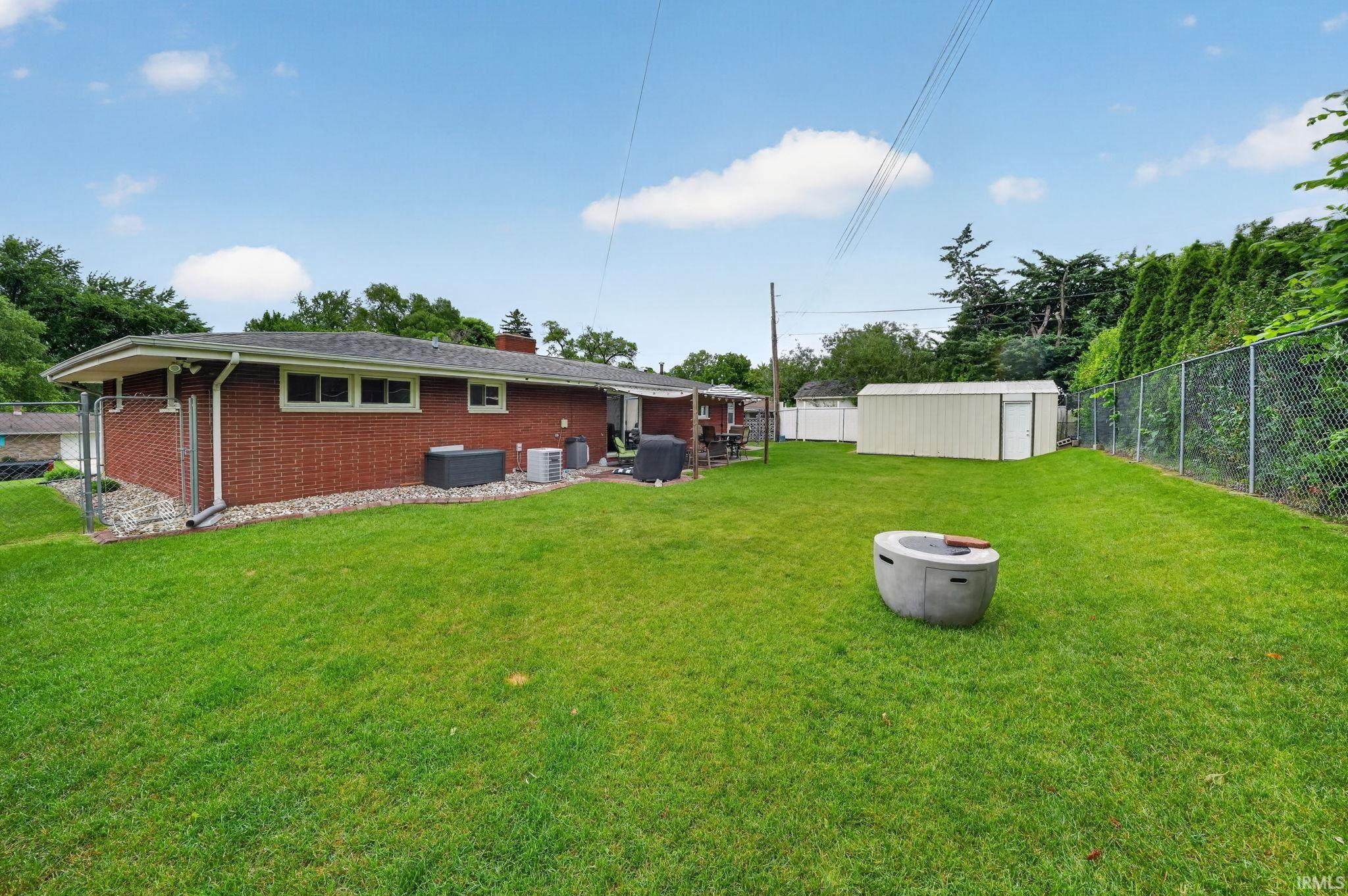 1024 E Eckman Street South Bend IN 46614