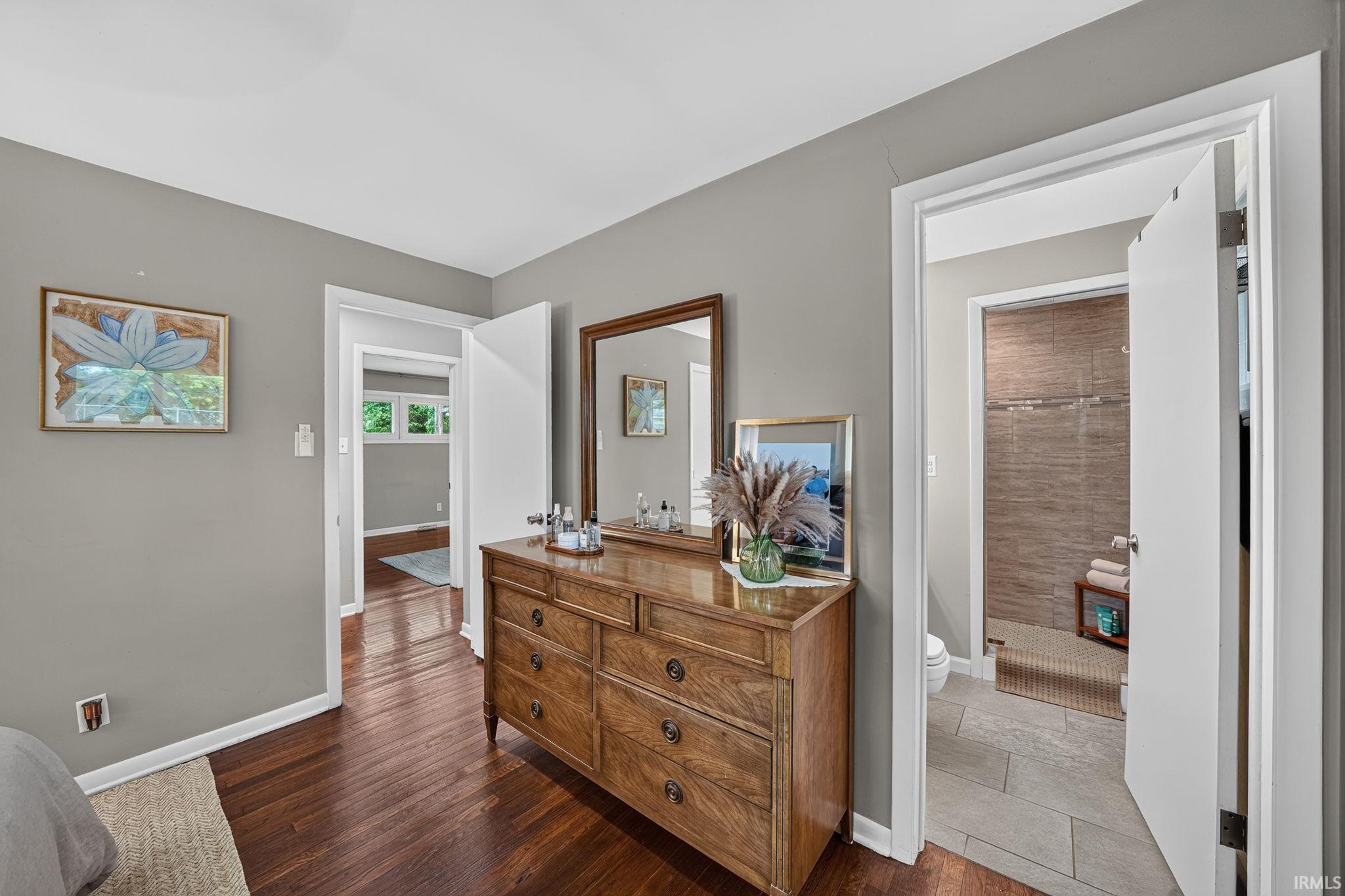 1024 E Eckman Street South Bend IN 46614