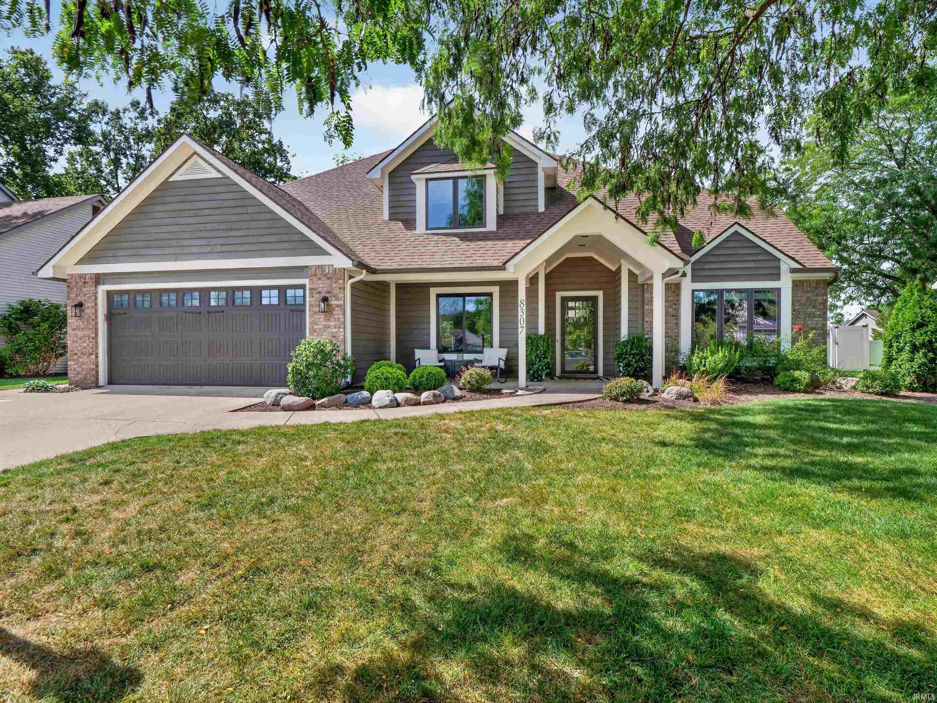 Fort Wayne IN, 8307 Hunters Knoll Place