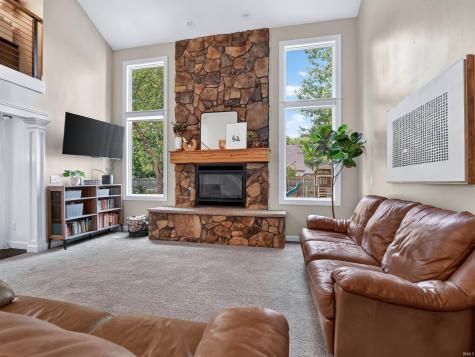 8307 Hunters Knoll Place Fort Wayne IN 46825