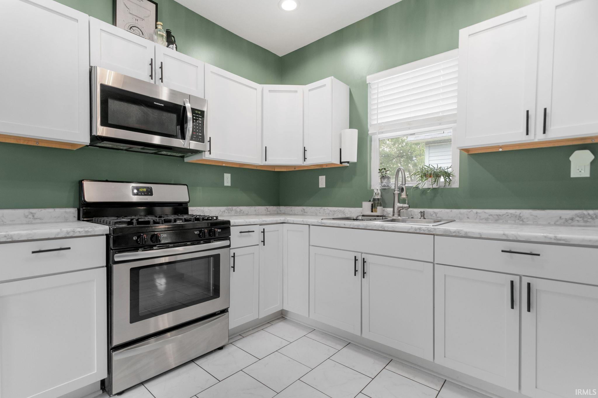 1023 Sherman Avenue South Bend IN 46616