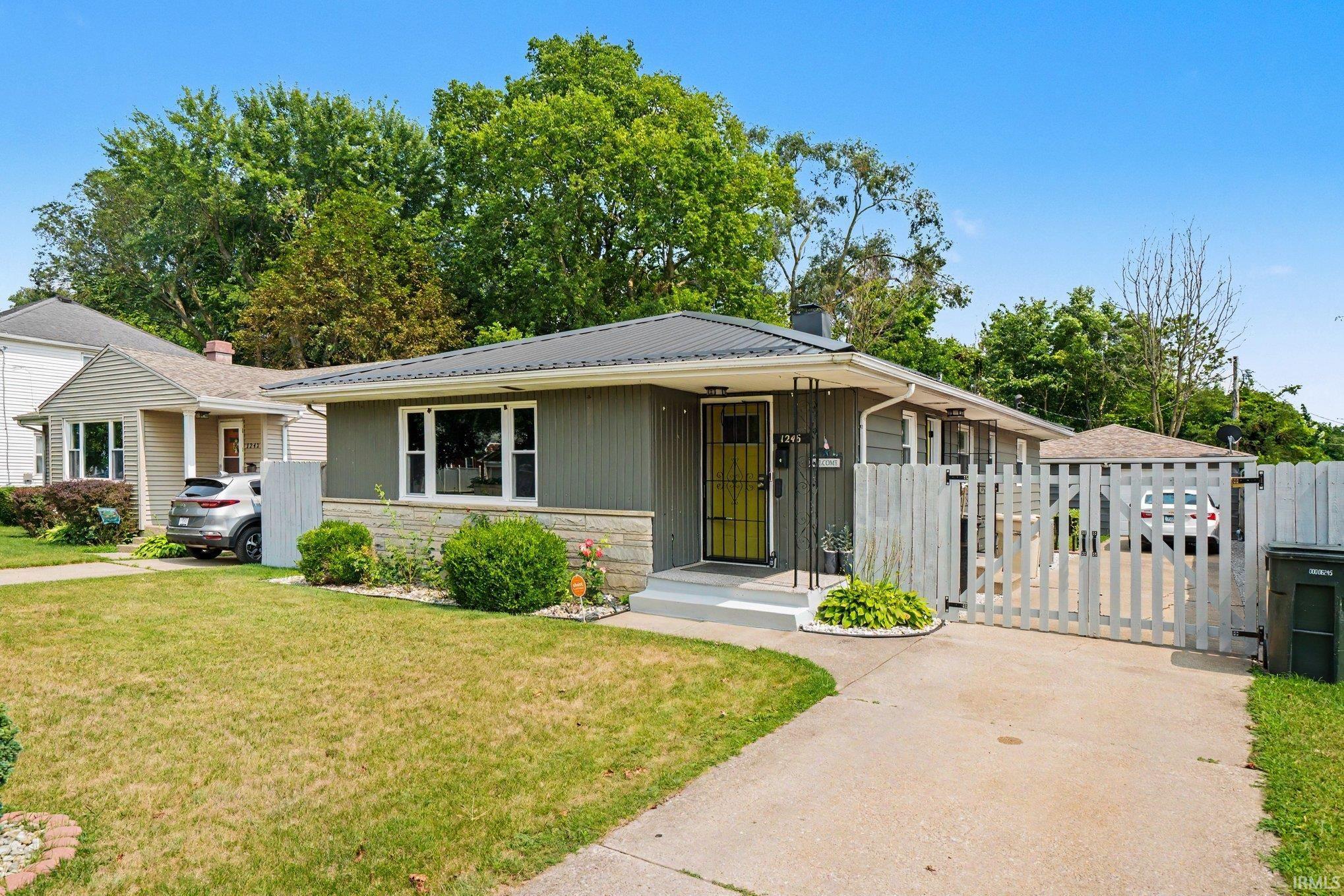 1246 Woodlawn Boulevard South Bend IN 46616