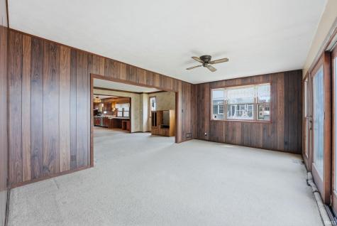 2083 Chapman Lake Drive Warsaw IN 46582