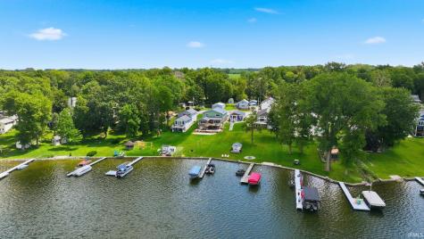 2083 Chapman Lake Drive Warsaw IN 46582