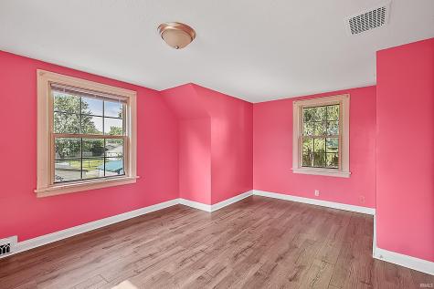 517 N Illinois Street Monticello IN 47960