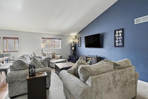 20320 Ambleside Drive South Bend IN 46637