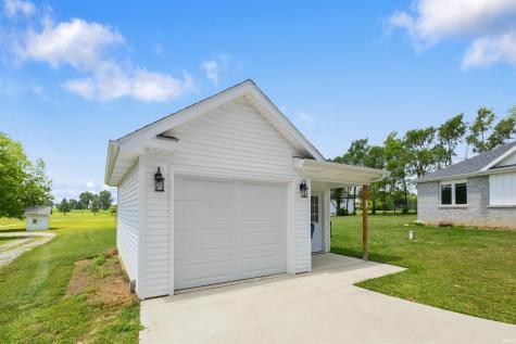 9883 Gerig Road Leo IN 46765