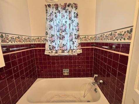 1527 Guilford Street Huntington IN 46750