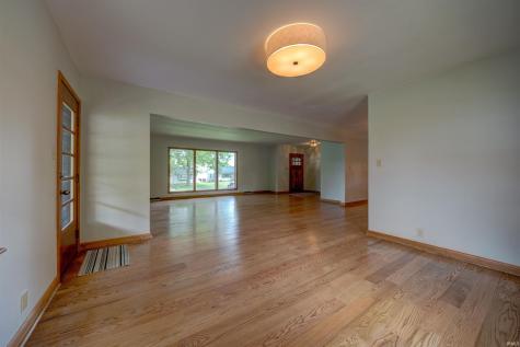 45 12th Street Tell City IN 47586
