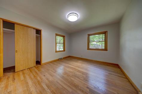 45 12th Street Tell City IN 47586