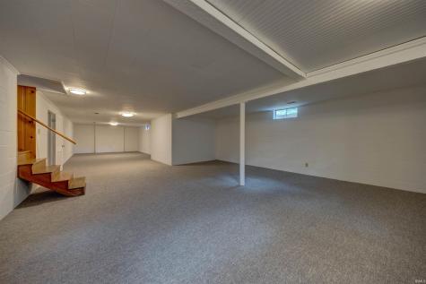 45 12th Street Tell City IN 47586