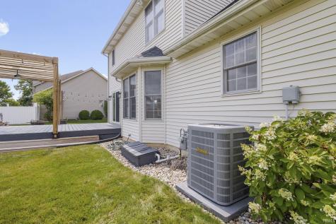 5682 Yellow Wood Drive South Bend IN 46614