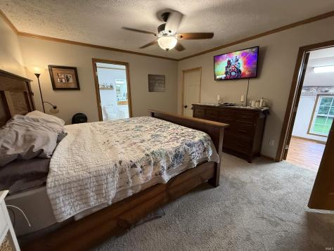 2892 N Co. Rd. 250 W. Petersburg IN 47567