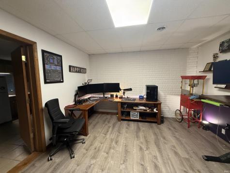 2892 N Co. Rd. 250 W. Petersburg IN 47567