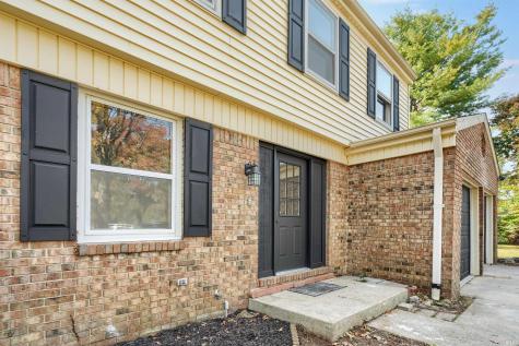 6207 Woodcliff Court Kokomo IN 46901
