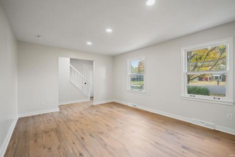 6207 Woodcliff Court Kokomo IN 46901