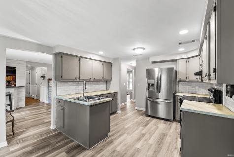 6227 Cordava Court Fort Wayne IN 46815