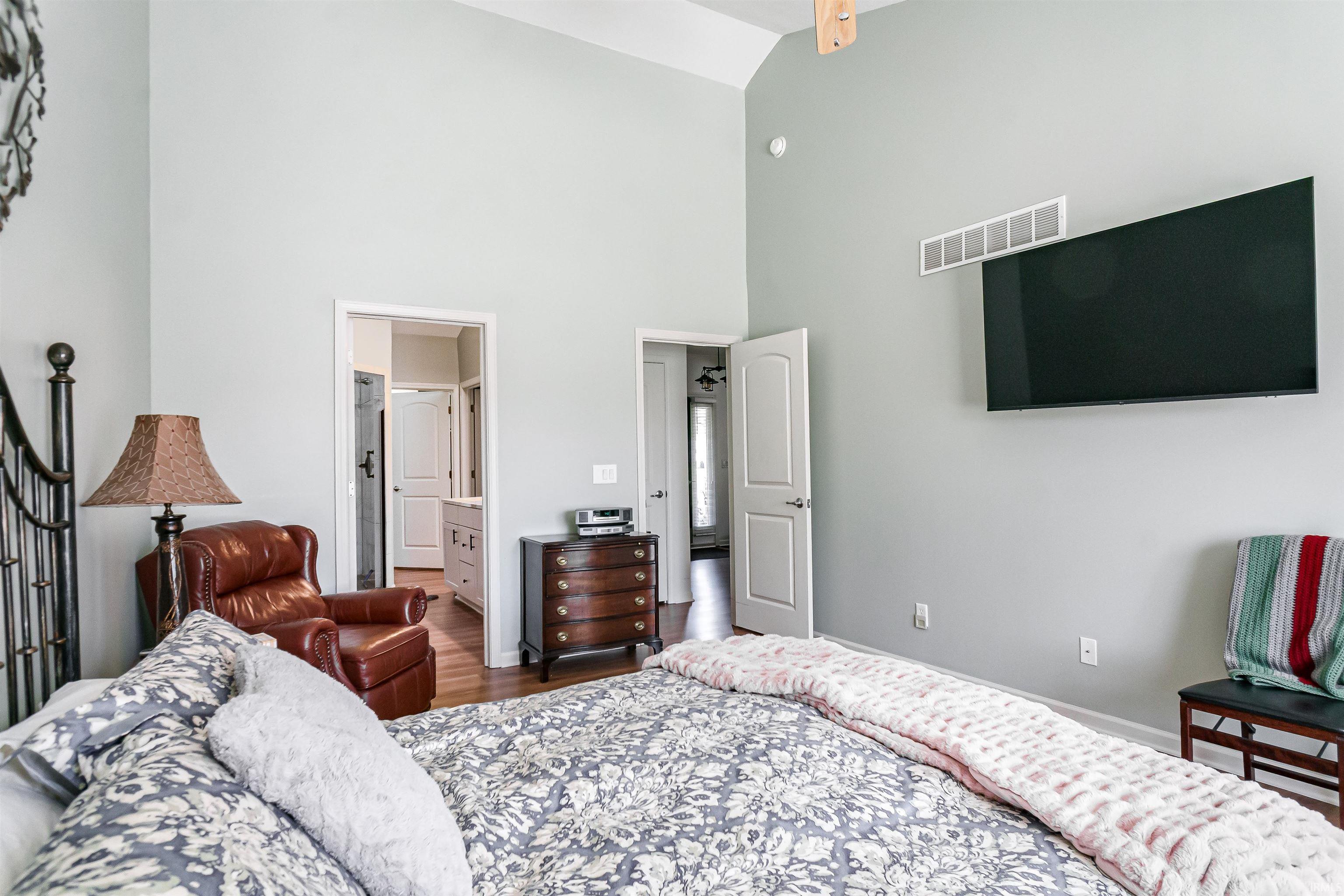 56143 Hollingshead Drive Mishawaka IN 46545