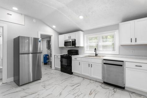 7323 E Pansy Lane New Carlisle IN 46552