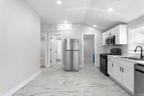 7323 E Pansy Lane New Carlisle IN 46552