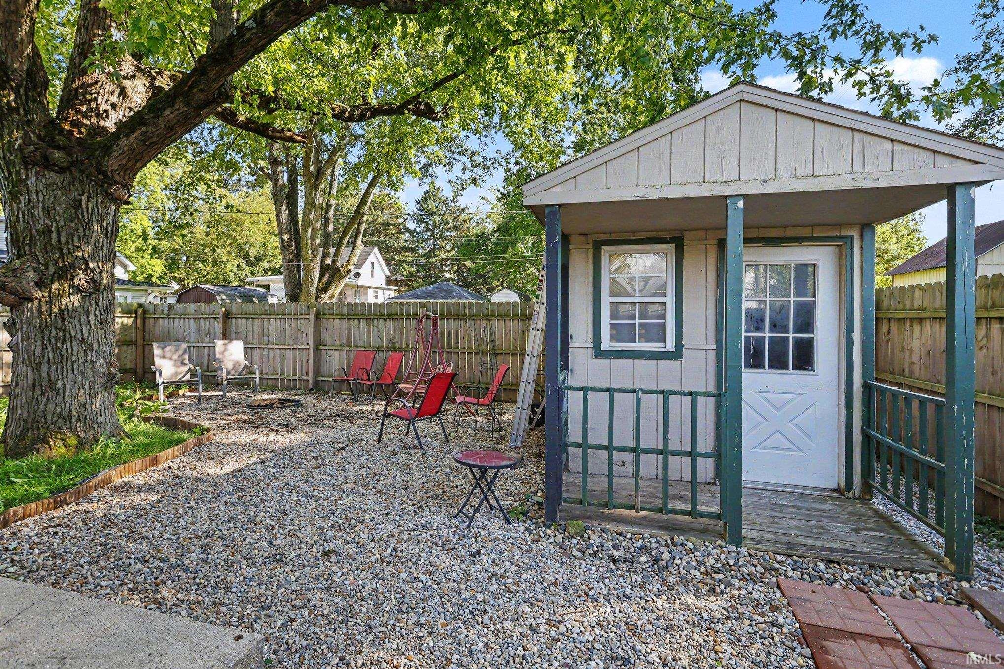 151 E John Street Nappanee IN 46550