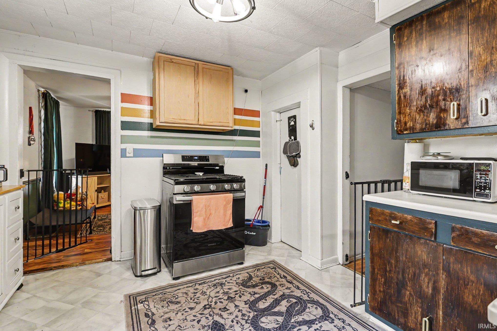 151 E John Street Nappanee IN 46550