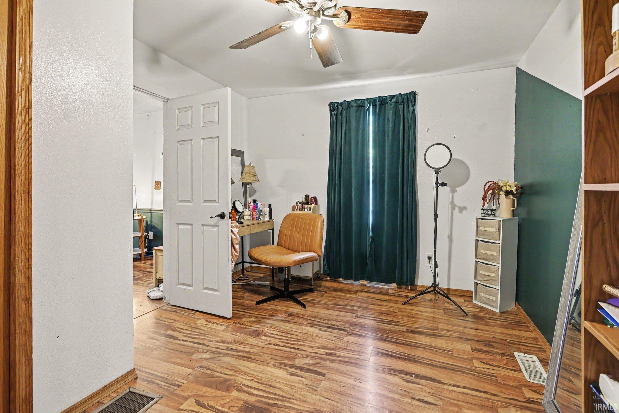 151 E John Street Nappanee IN 46550