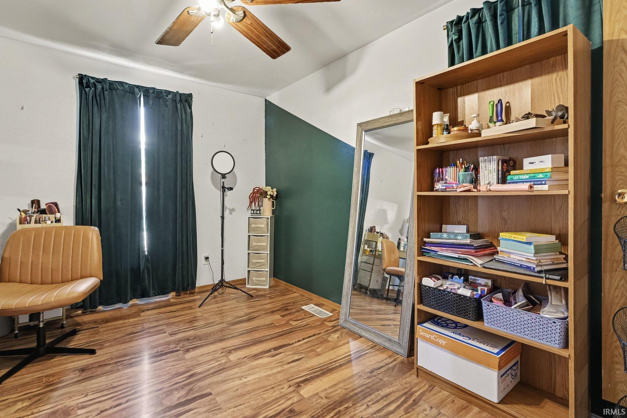 151 E John Street Nappanee IN 46550
