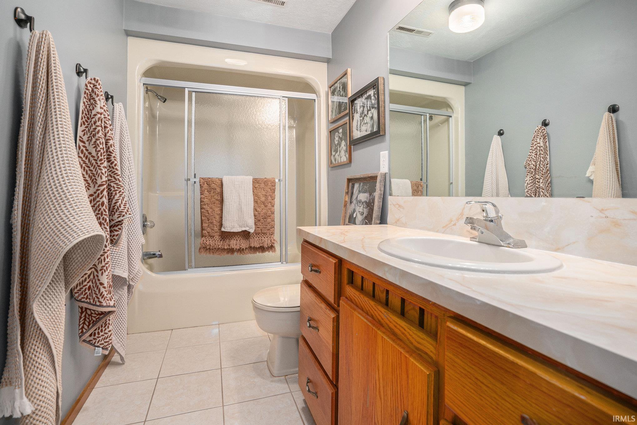 16015 County Road 4 Bristol IN 46507