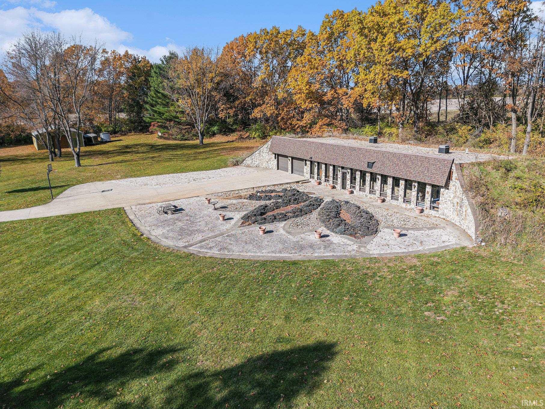 16015 County Road 4 Bristol IN 46507