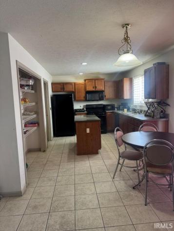 51838 Melwood Court South Bend IN 46628