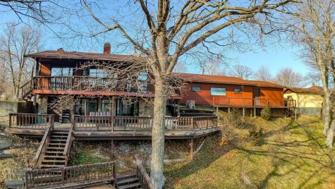 3962 E Lake Road 26 W Monticello IN 47960