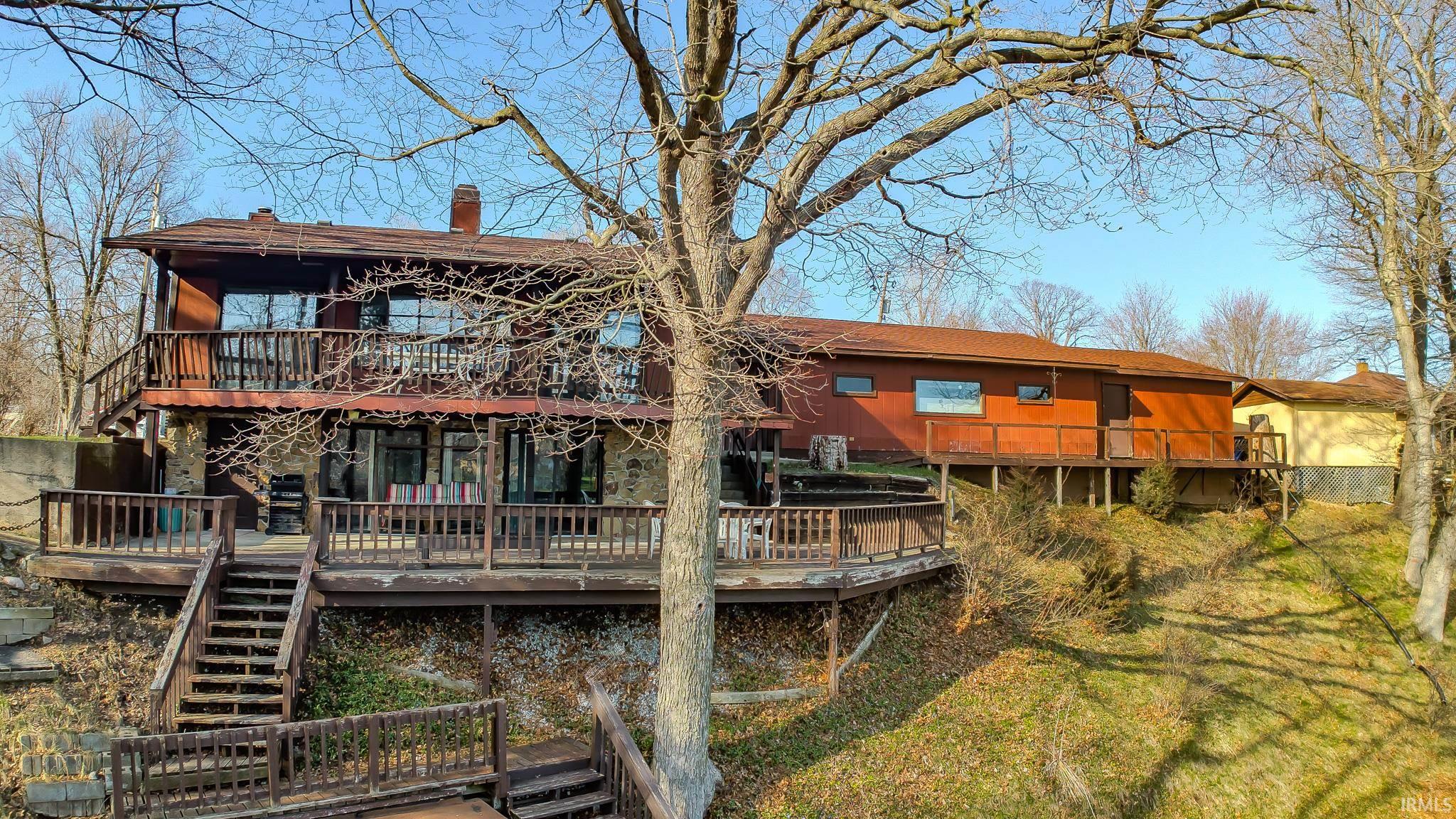 3962 E Lake Road 26 W Monticello IN 47960