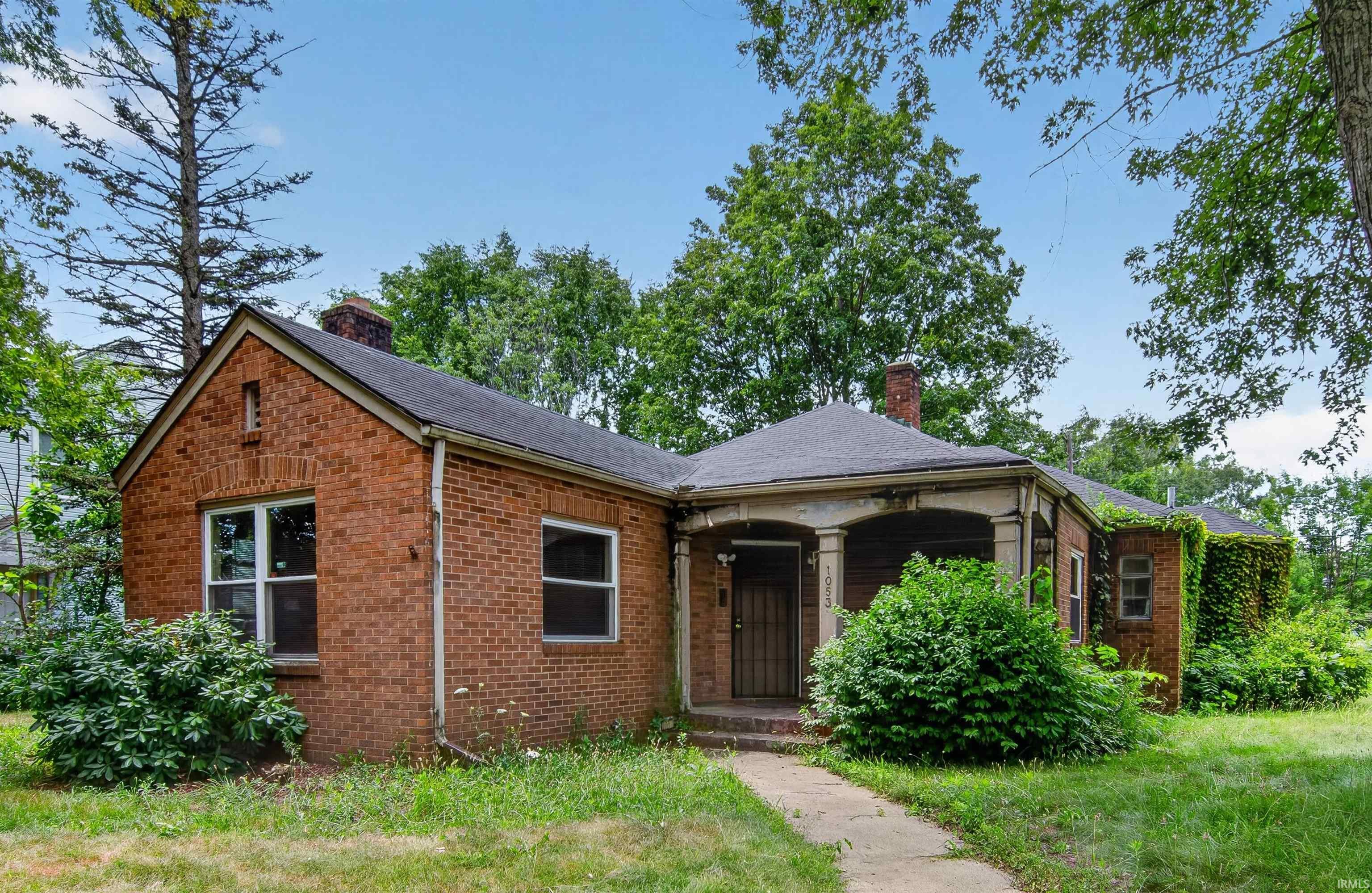 1053 N Elmer Street South Bend IN 46628
