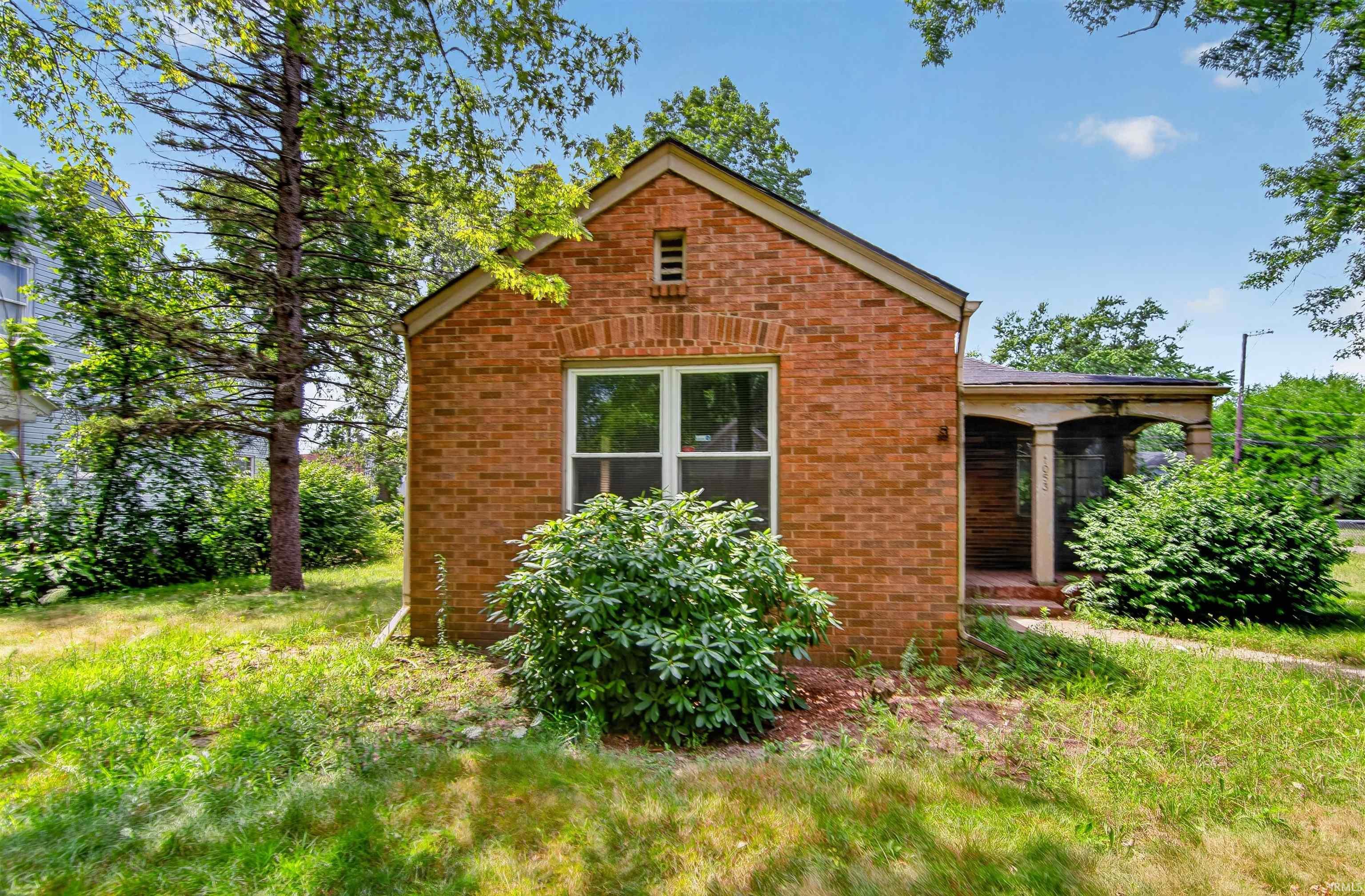1053 N Elmer Street South Bend IN 46628