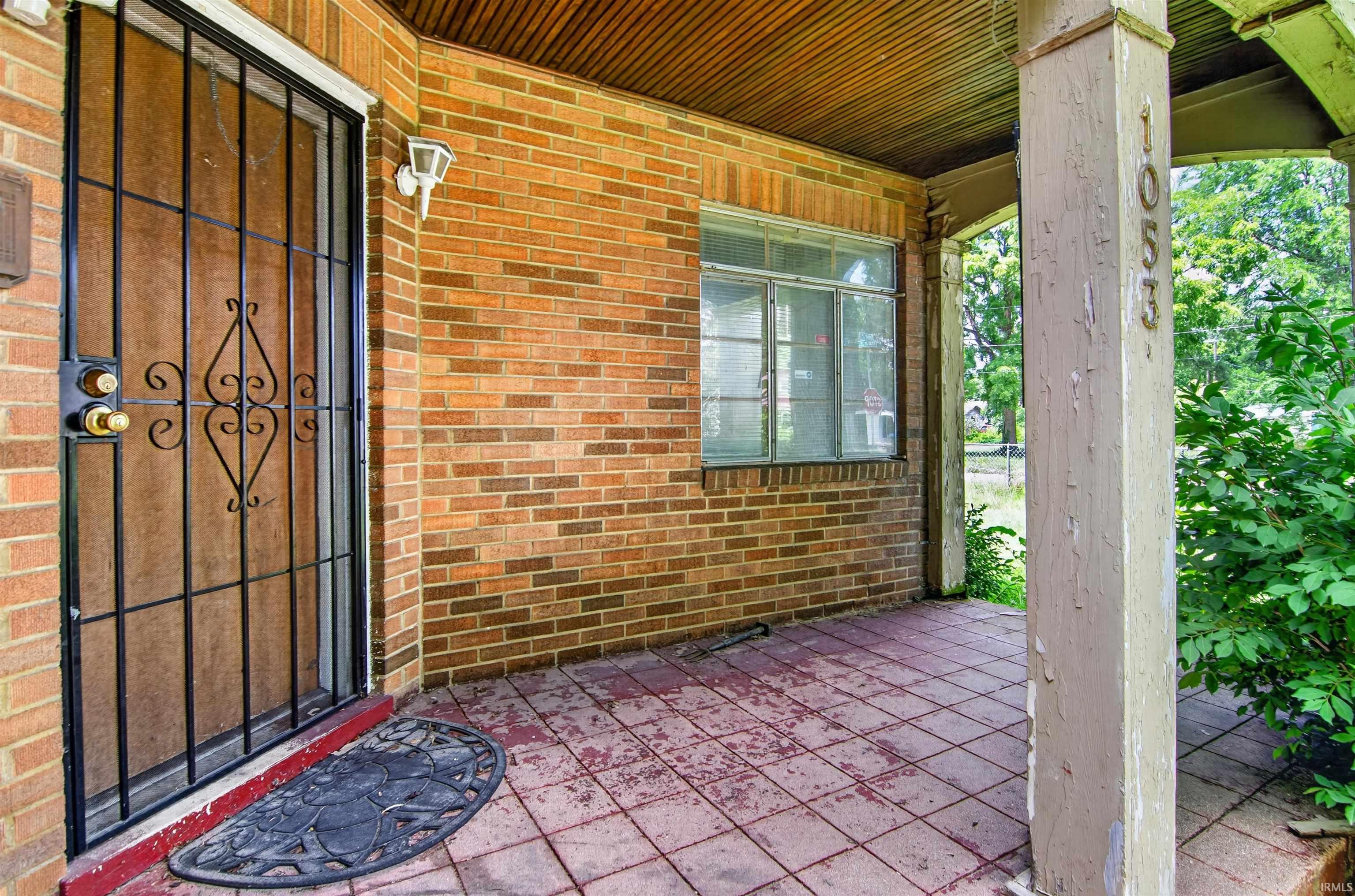 1053 N Elmer Street South Bend IN 46628