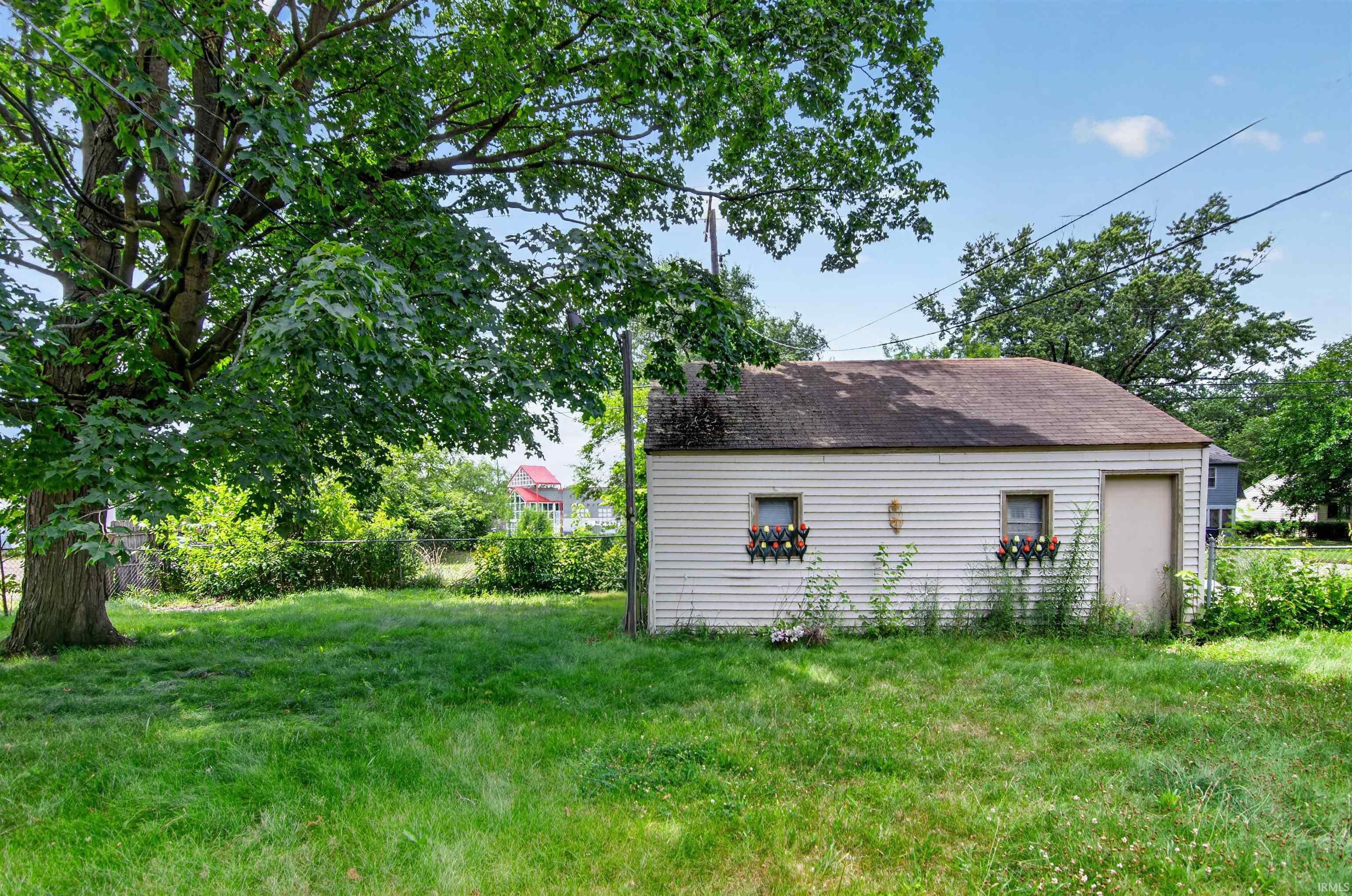 1053 N Elmer Street South Bend IN 46628