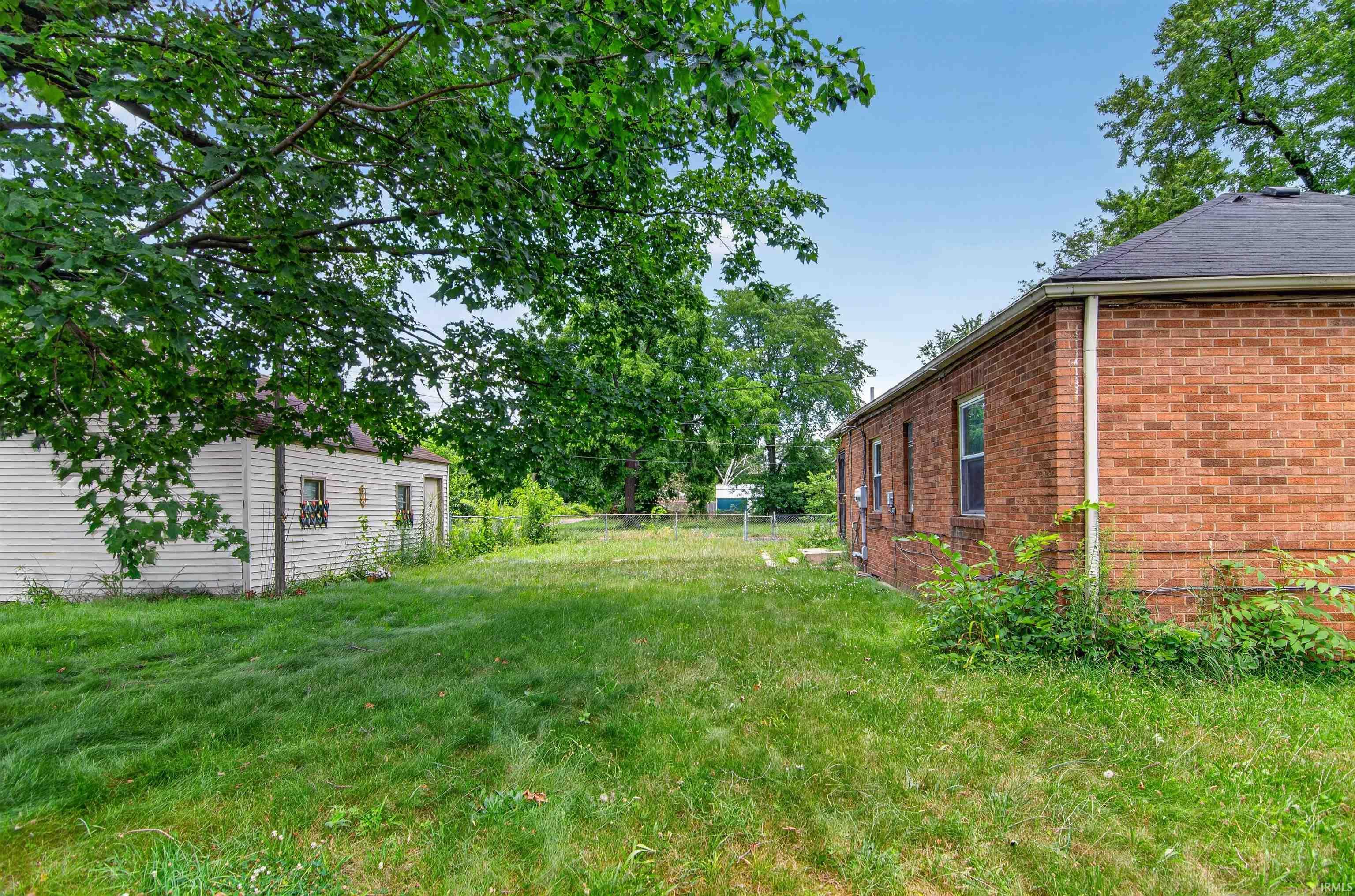 1053 N Elmer Street South Bend IN 46628