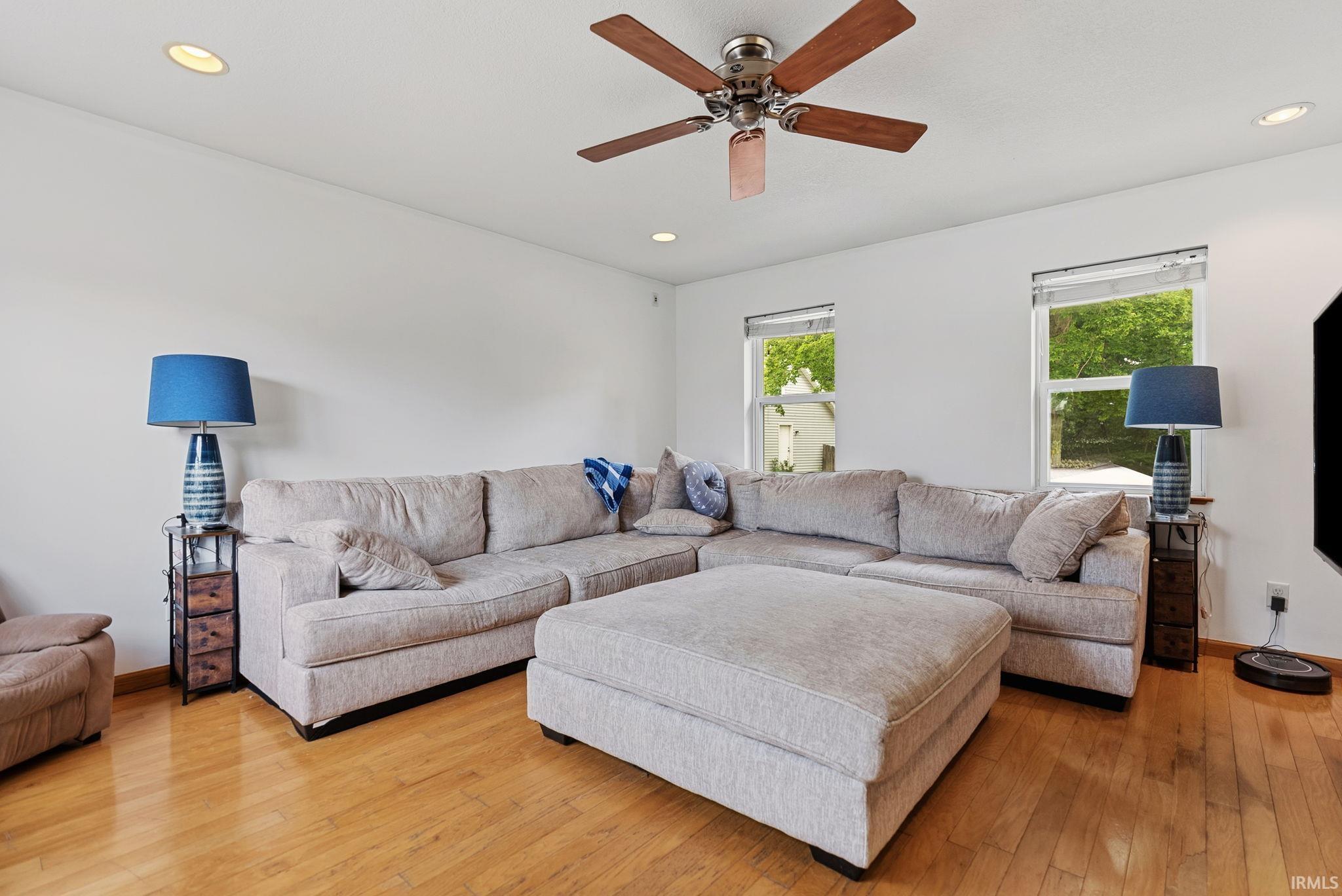 2136 Chapman Lake Drive Warsaw IN 46582