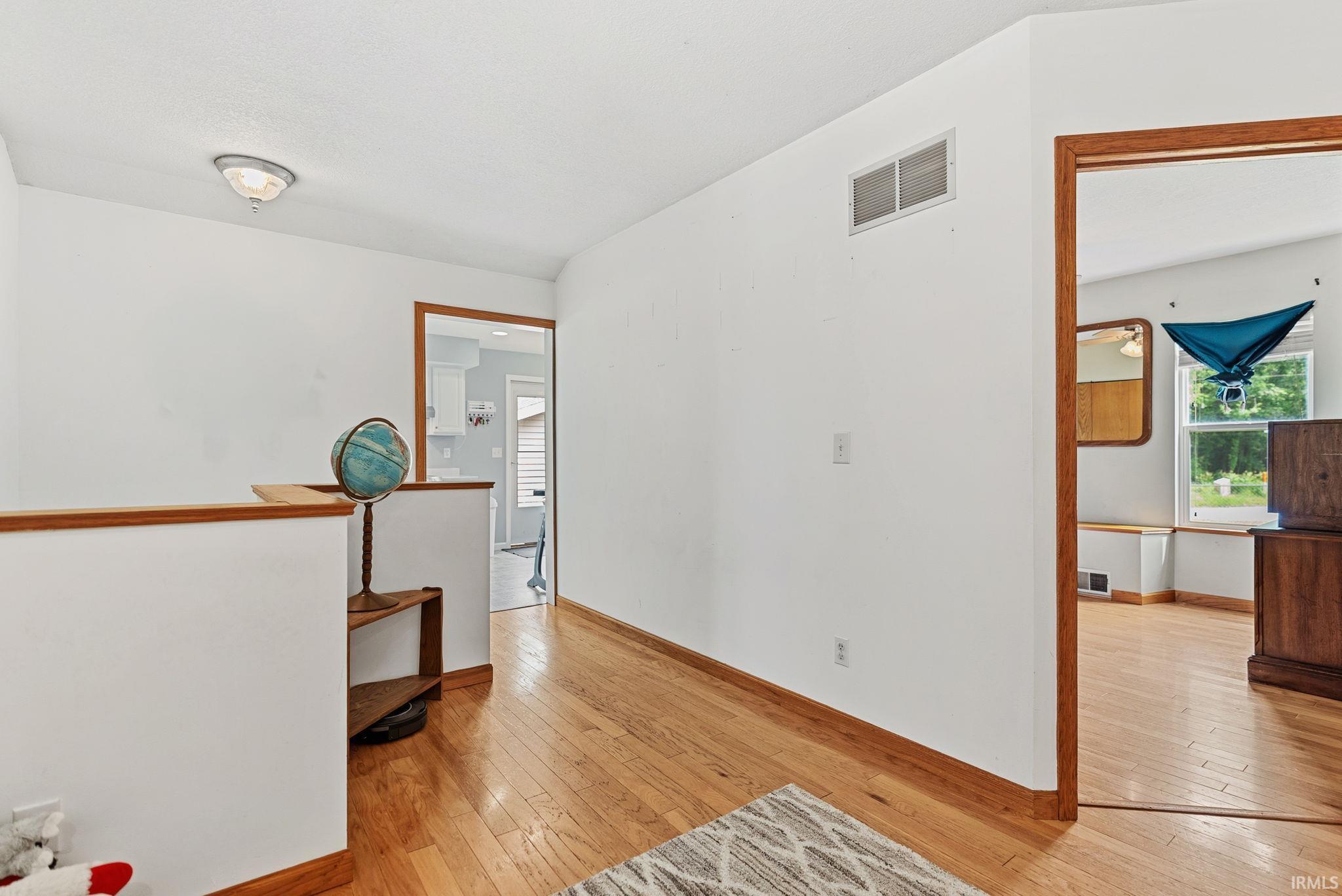 2136 Chapman Lake Drive Warsaw IN 46582