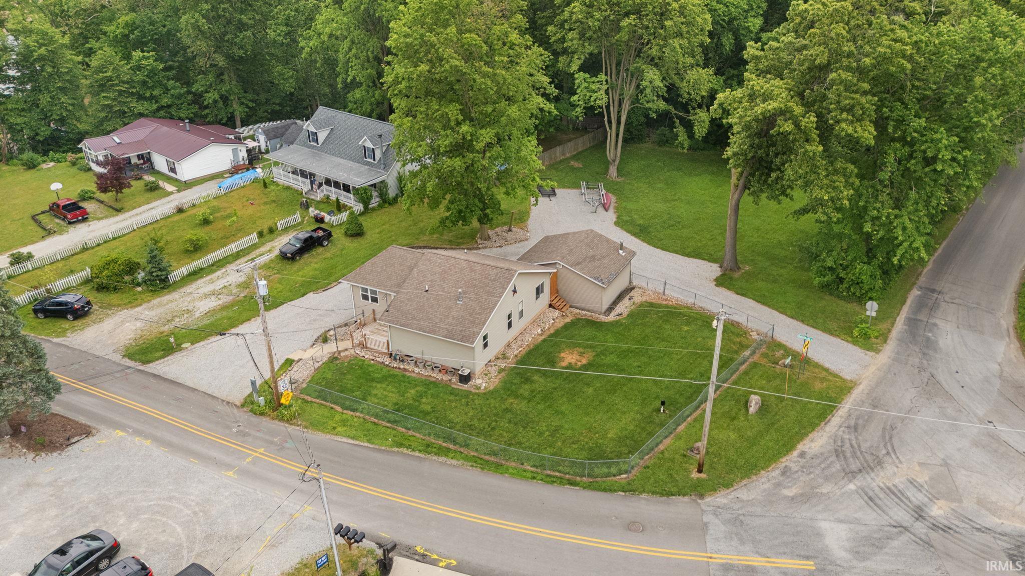 2136 Chapman Lake Drive Warsaw IN 46582