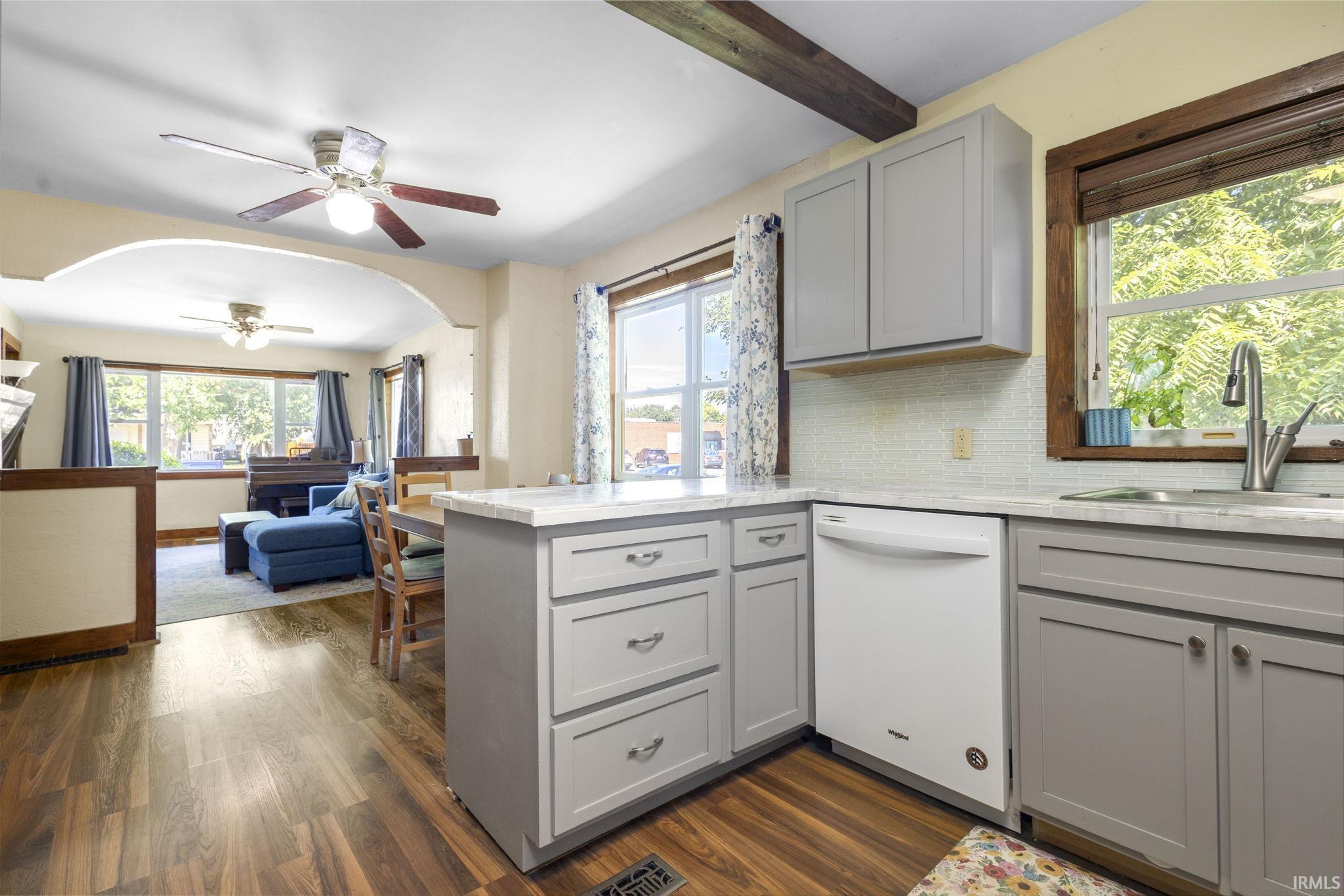 2311 W 6th Street Mishawaka IN 46544