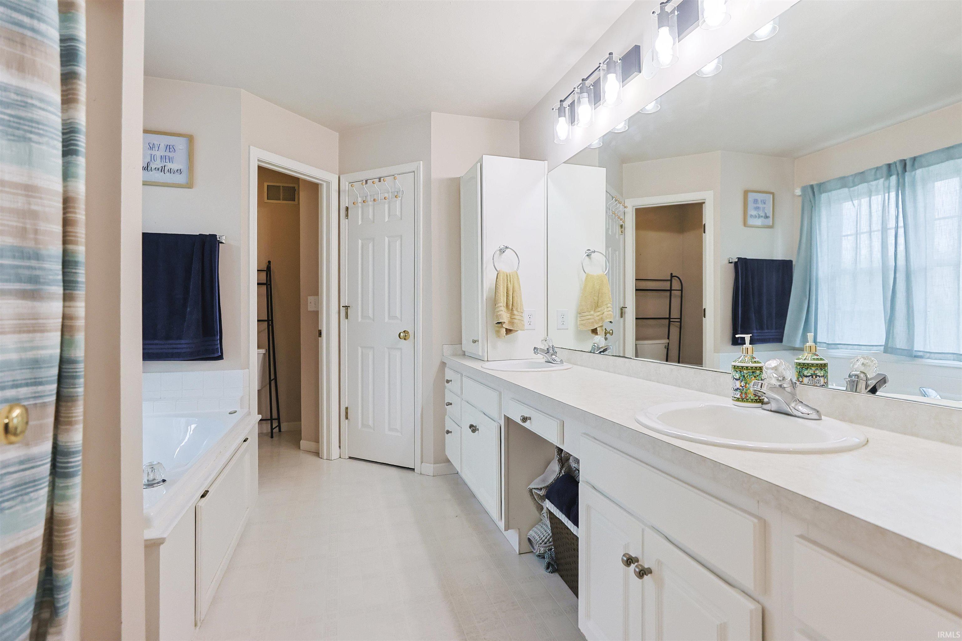 53051 Woodmar Drive Granger IN 46530