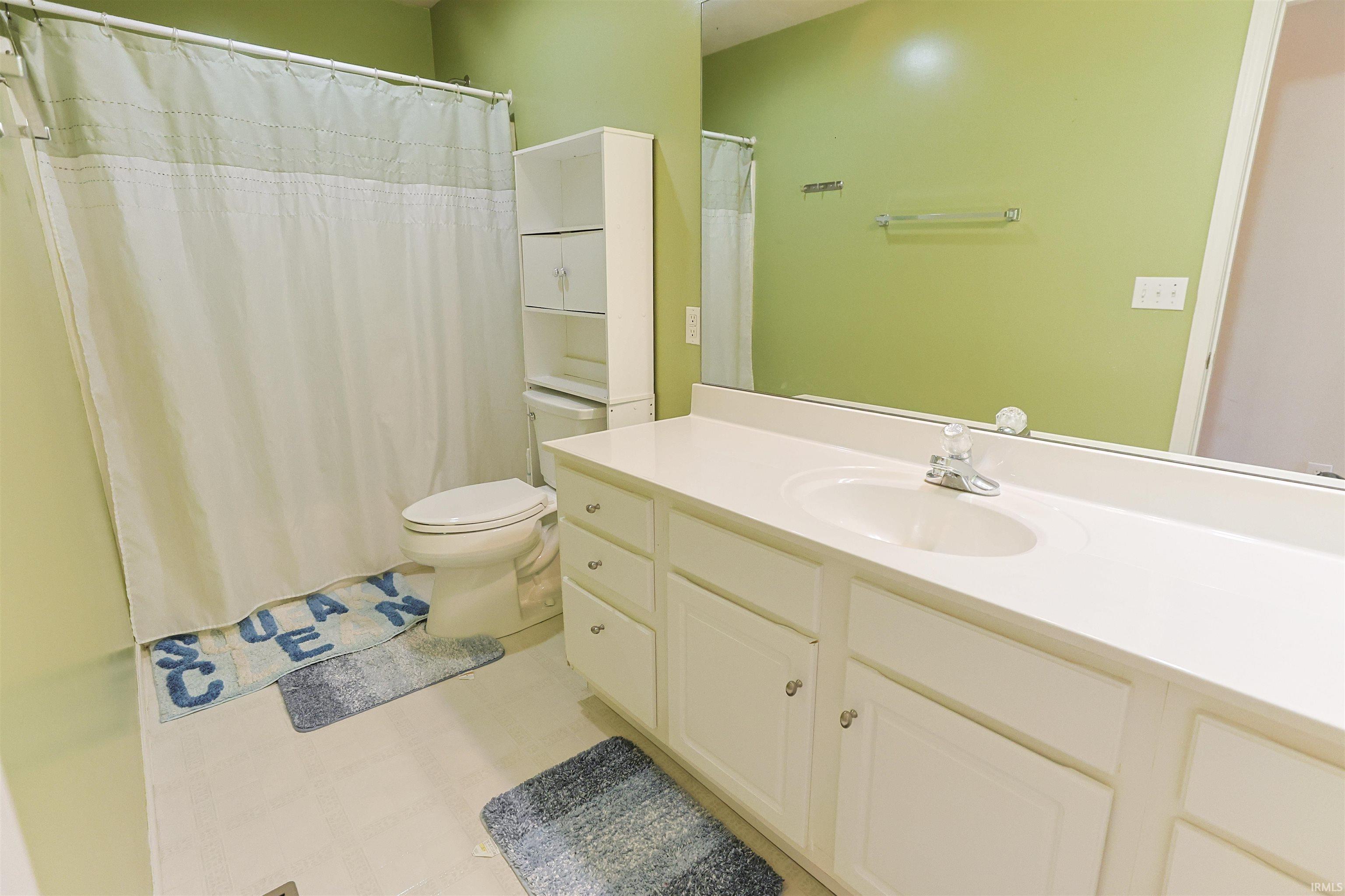 53051 Woodmar Drive Granger IN 46530