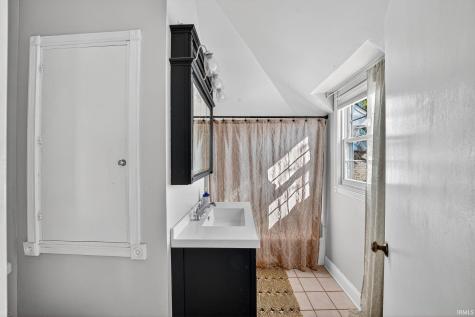1908 Portage Avenue South Bend IN 46616