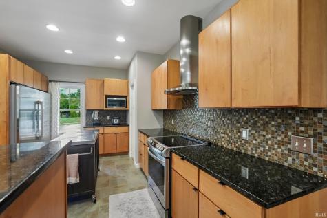 5600 Treeline Drive Columbus IN 47201