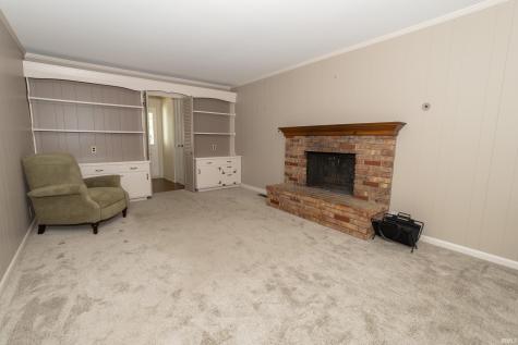 1936 Piedmont Way South Bend IN 46614