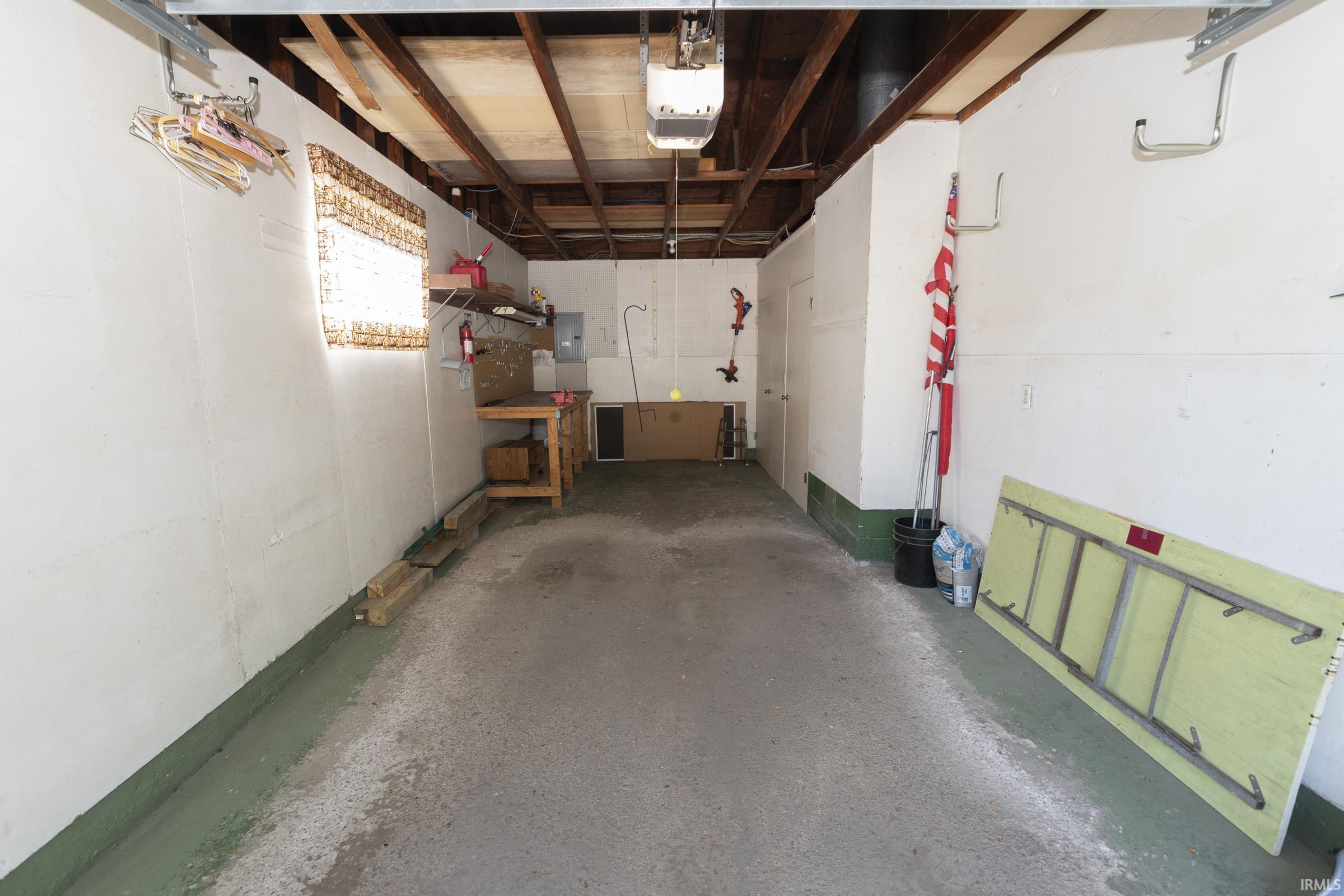 1936 Piedmont Way South Bend IN 46614