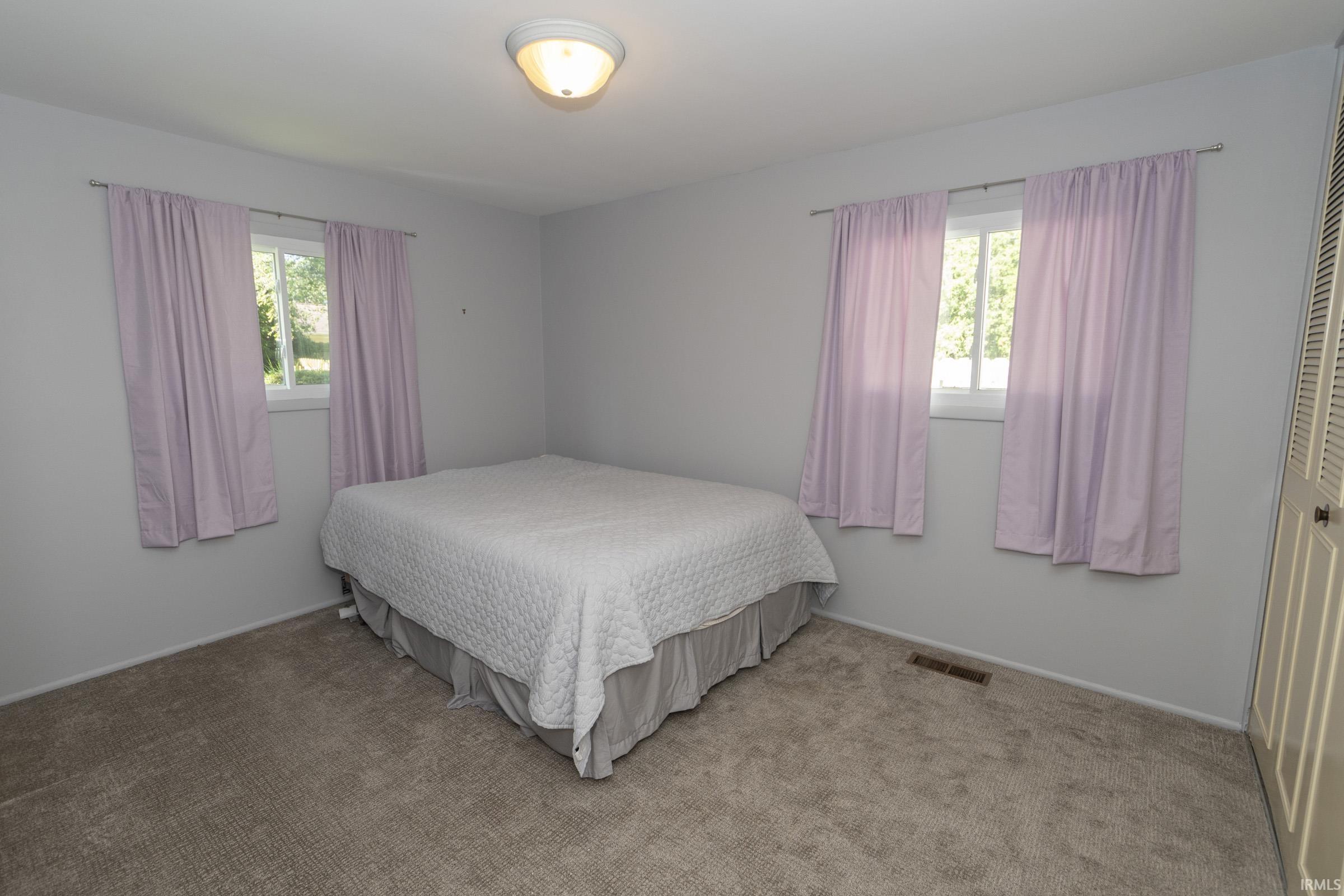 1936 Piedmont Way South Bend IN 46614